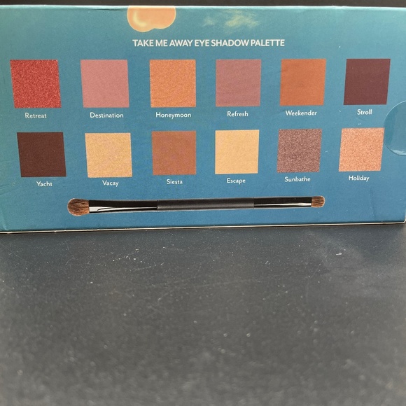 Cargo "Take Me Away!" 12 Pan Eye Shadow Palette W/Dual-Ended Brush 0.8g NIB - Picture 4 of 10